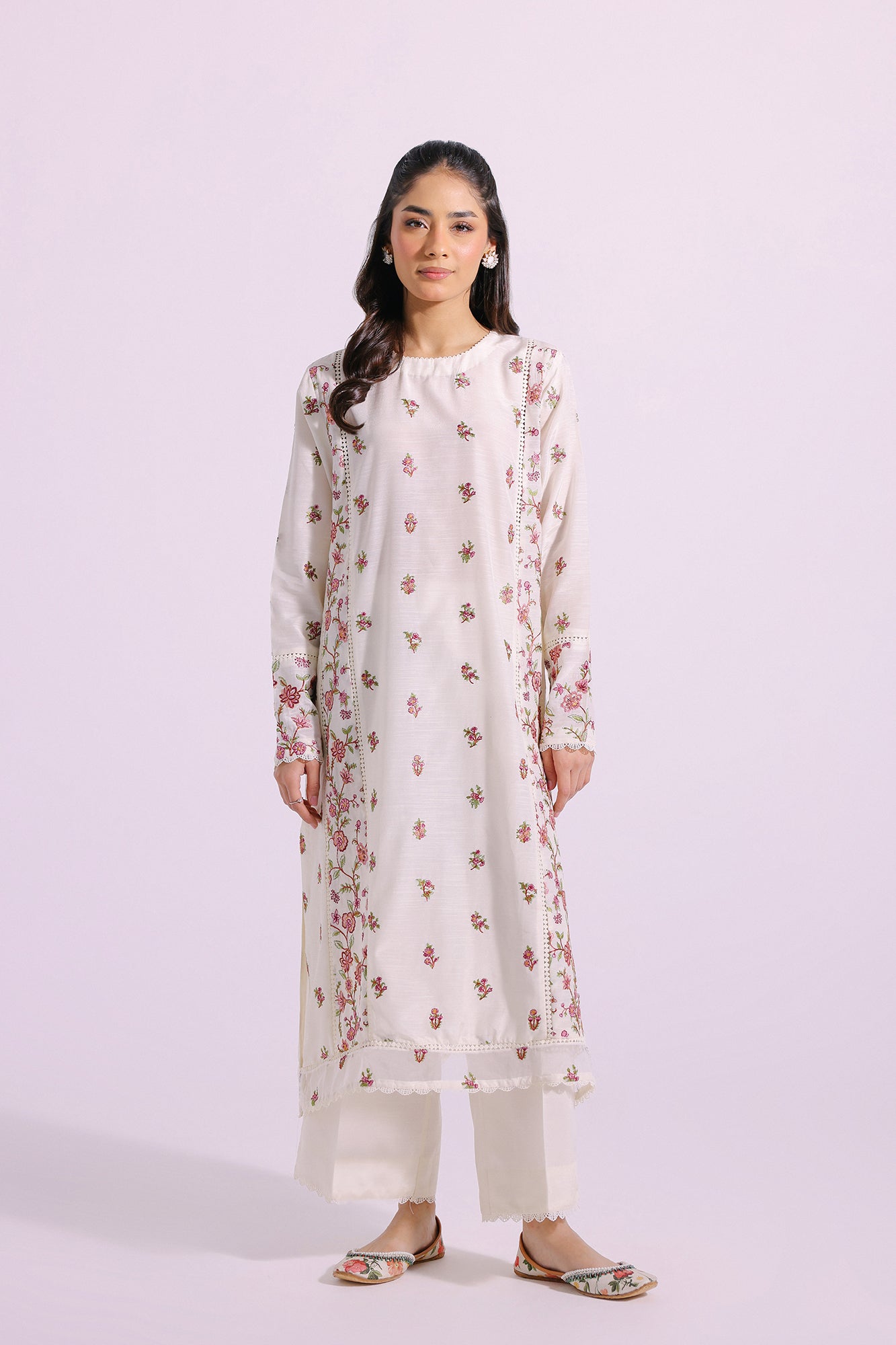 Ethnic | Pret SS '24 |  EMBROIDERED SUIT (E2105/103/001) - House of Faiza