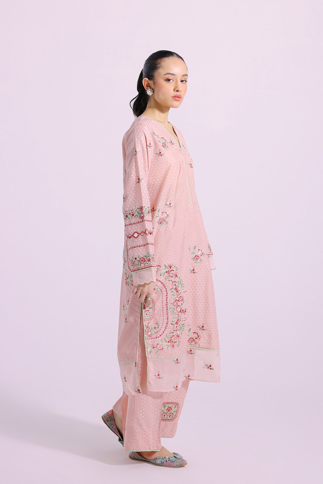 Ethnic | Pret SS '24 |  EMBROIDERED SUIT (E2109/103/326) - House of Faiza