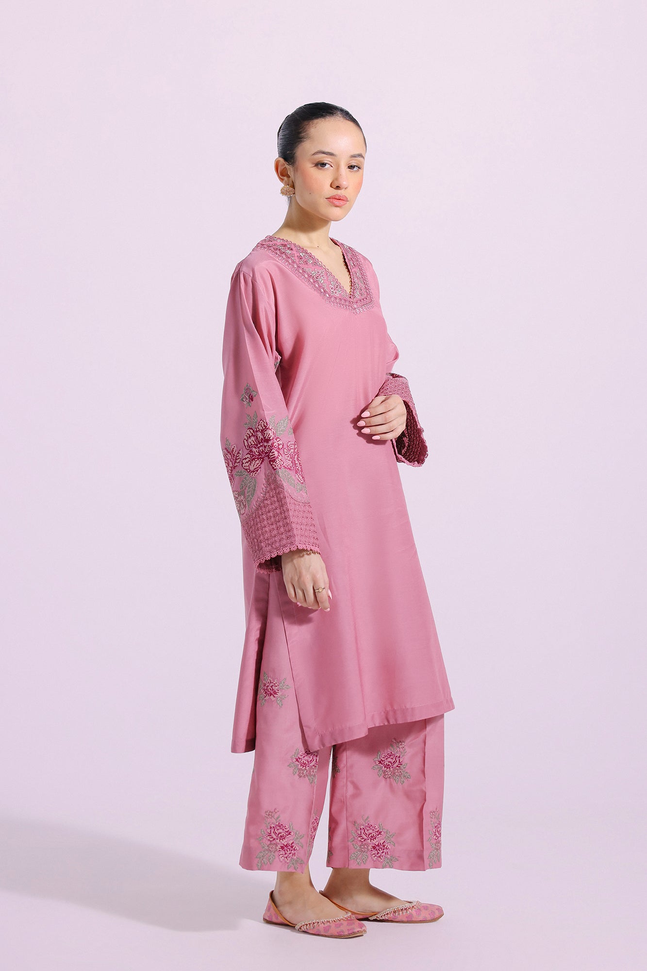Ethnic | Pret SS '24 |  EMBROIDERED SUIT (E2131/103/527) - House of Faiza