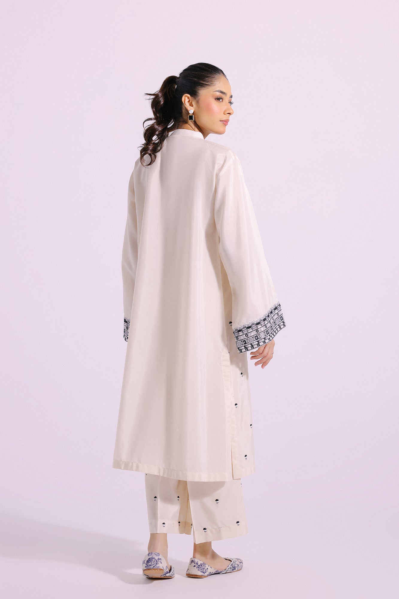 Ethnic | Pret SS '24 |  EMBROIDERED SUIT (E2134/103/002) - House of Faiza