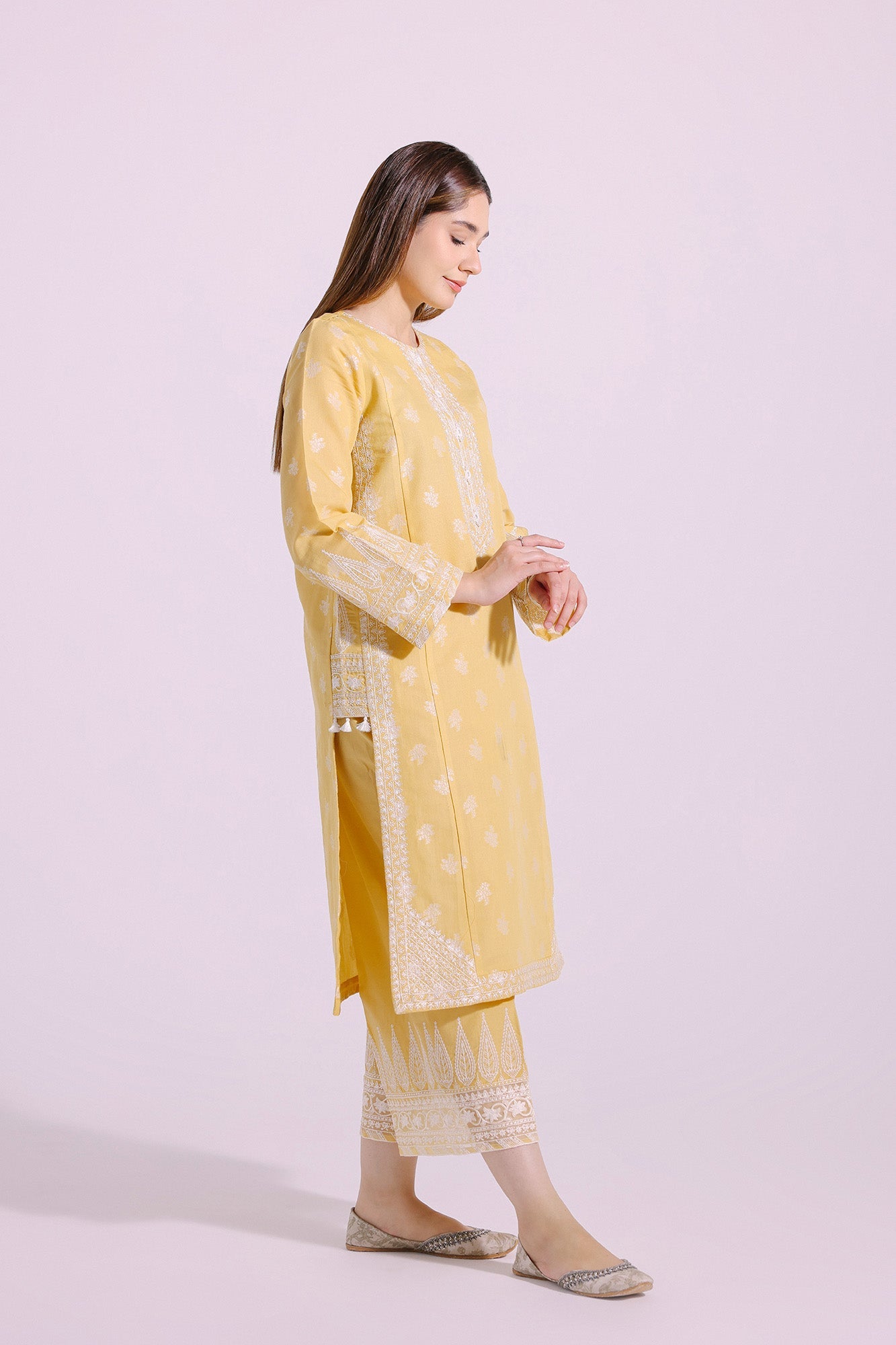 Ethnic | Pret SS '24 |  EMBROIDERED SUIT (E2137/103/107) - House of Faiza