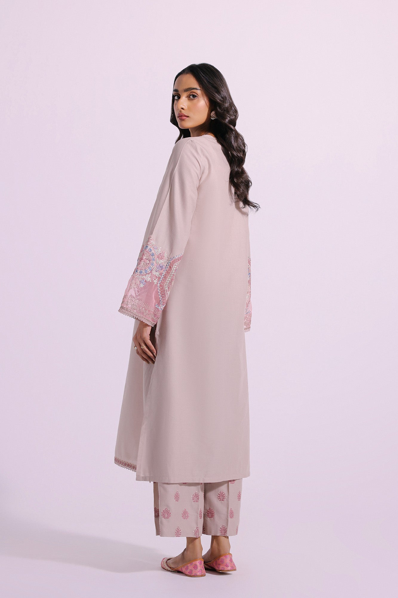 Ethnic | Pret SS '24 |  EMBROIDERED SUIT (E2150/103/007) - House of Faiza