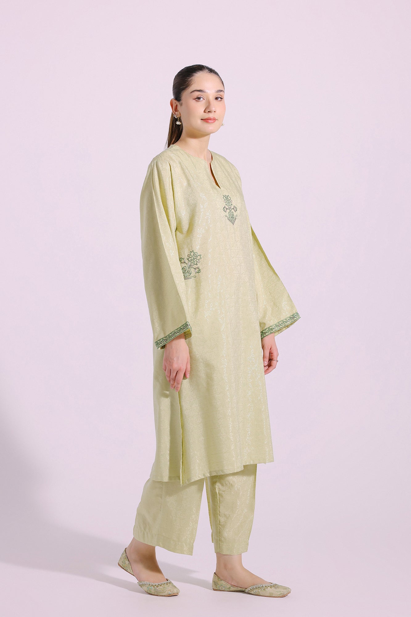 Ethnic | Pret SS '24 |  EMBROIDERED SUIT (E4134/102/121) - House of Faiza