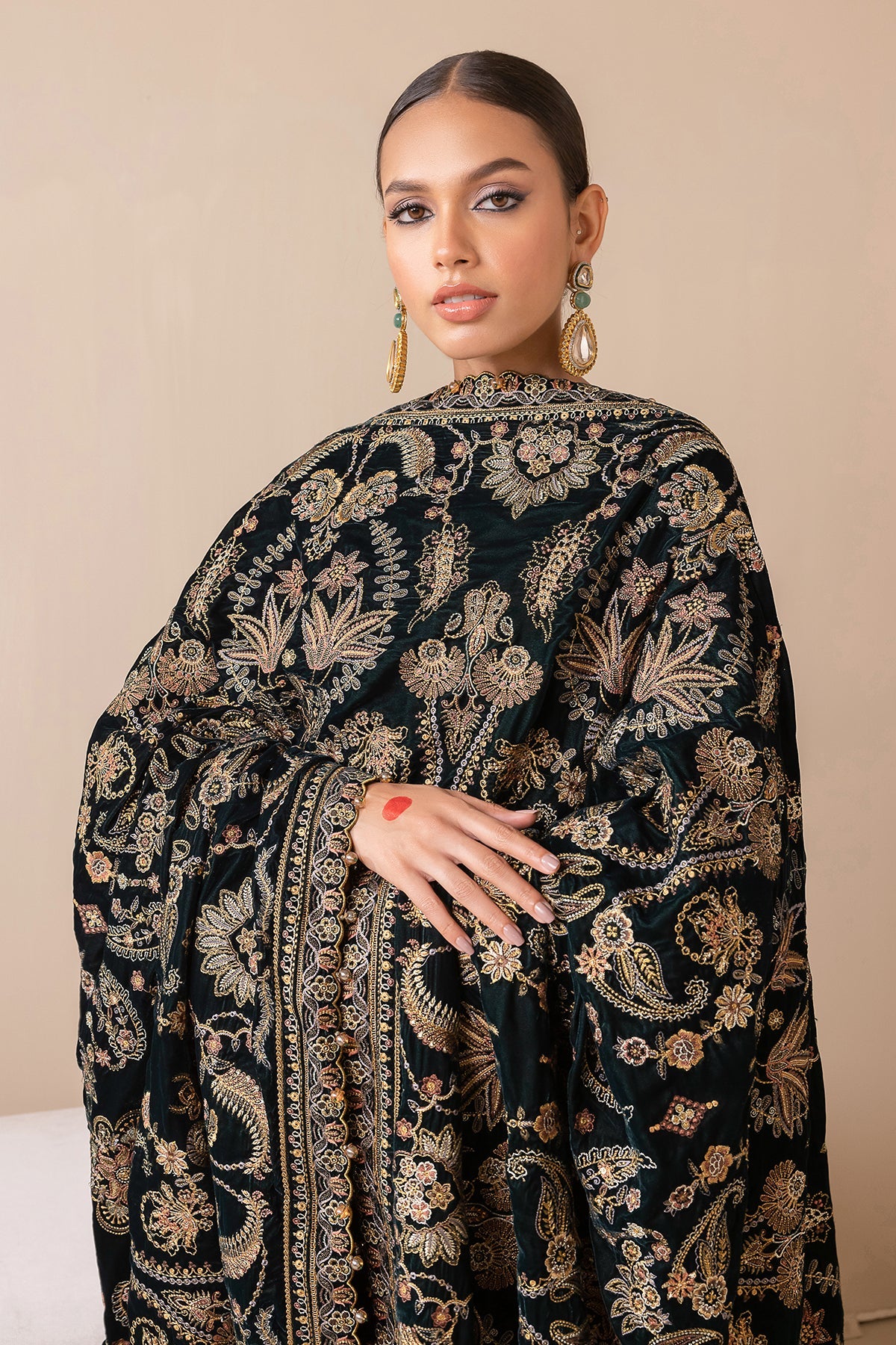 Baroque | Embroidered Velvet Shawls | VS-40 - House of Faiza
